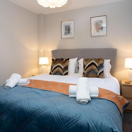 Modern 2 Bdr Apartment At Queens By Belfast City Breaks エクステリア 写真