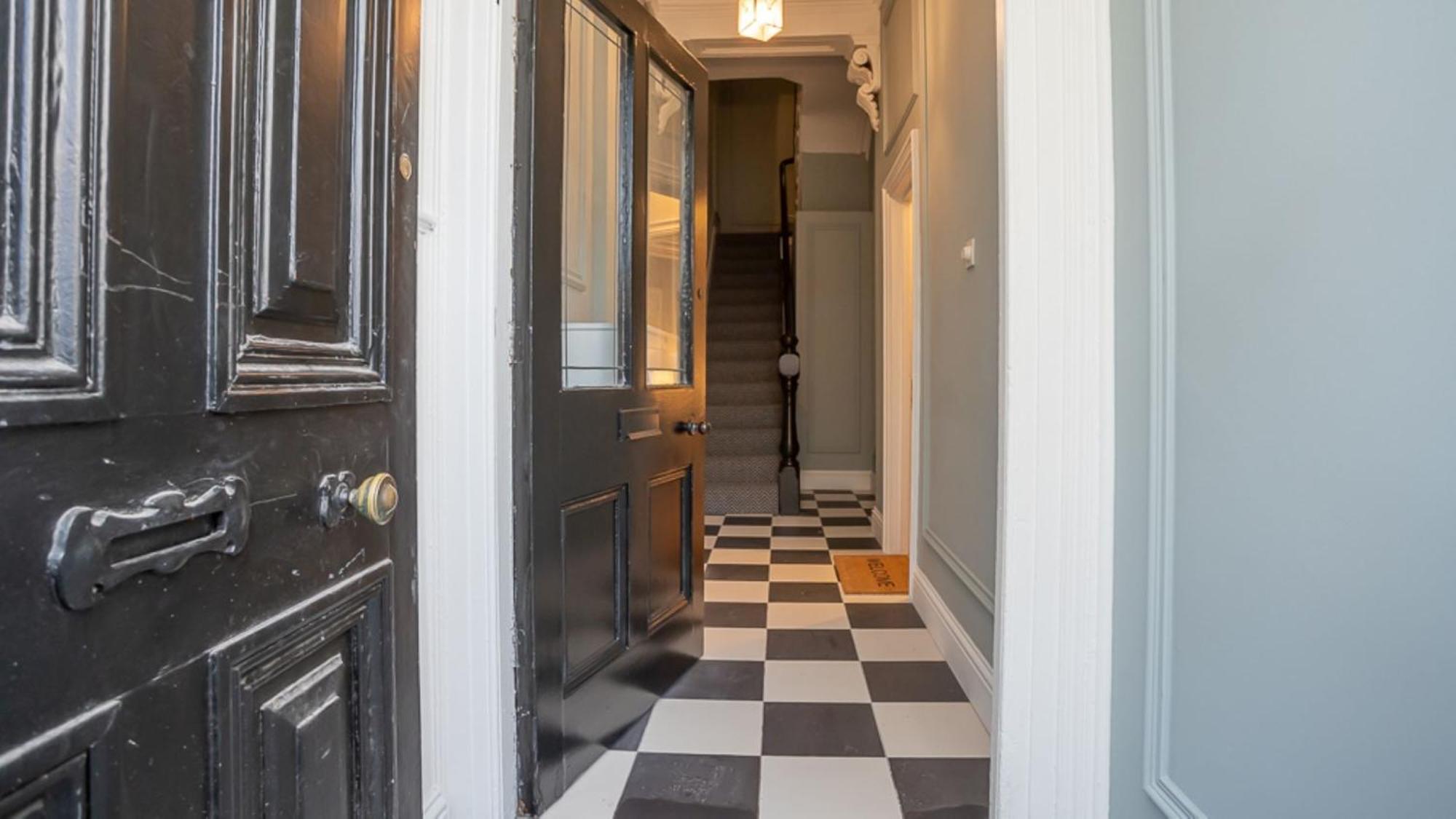 Modern 2 Bdr Apartment At Queens By Belfast City Breaks エクステリア 写真