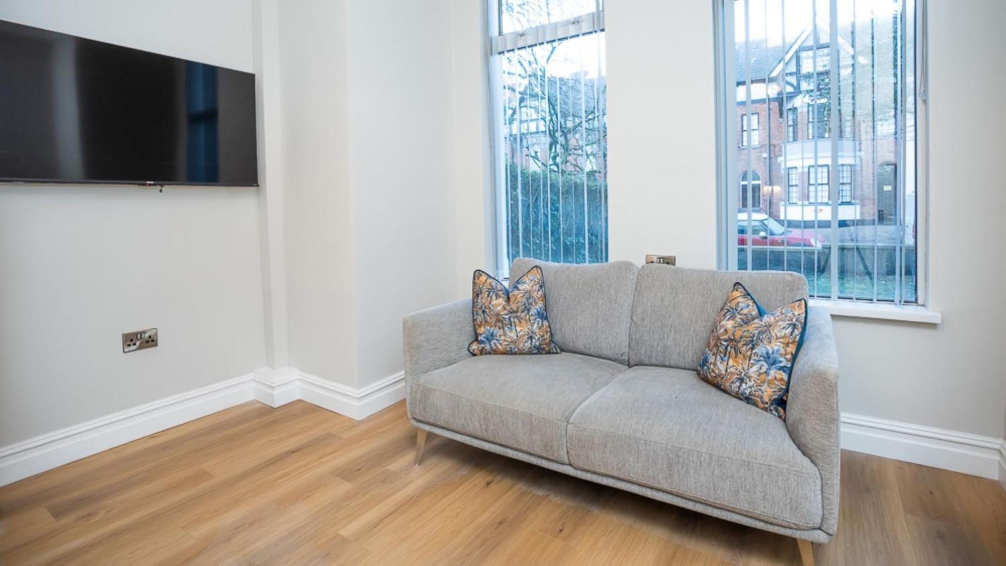 Modern 2 Bdr Apartment At Queens By Belfast City Breaks エクステリア 写真